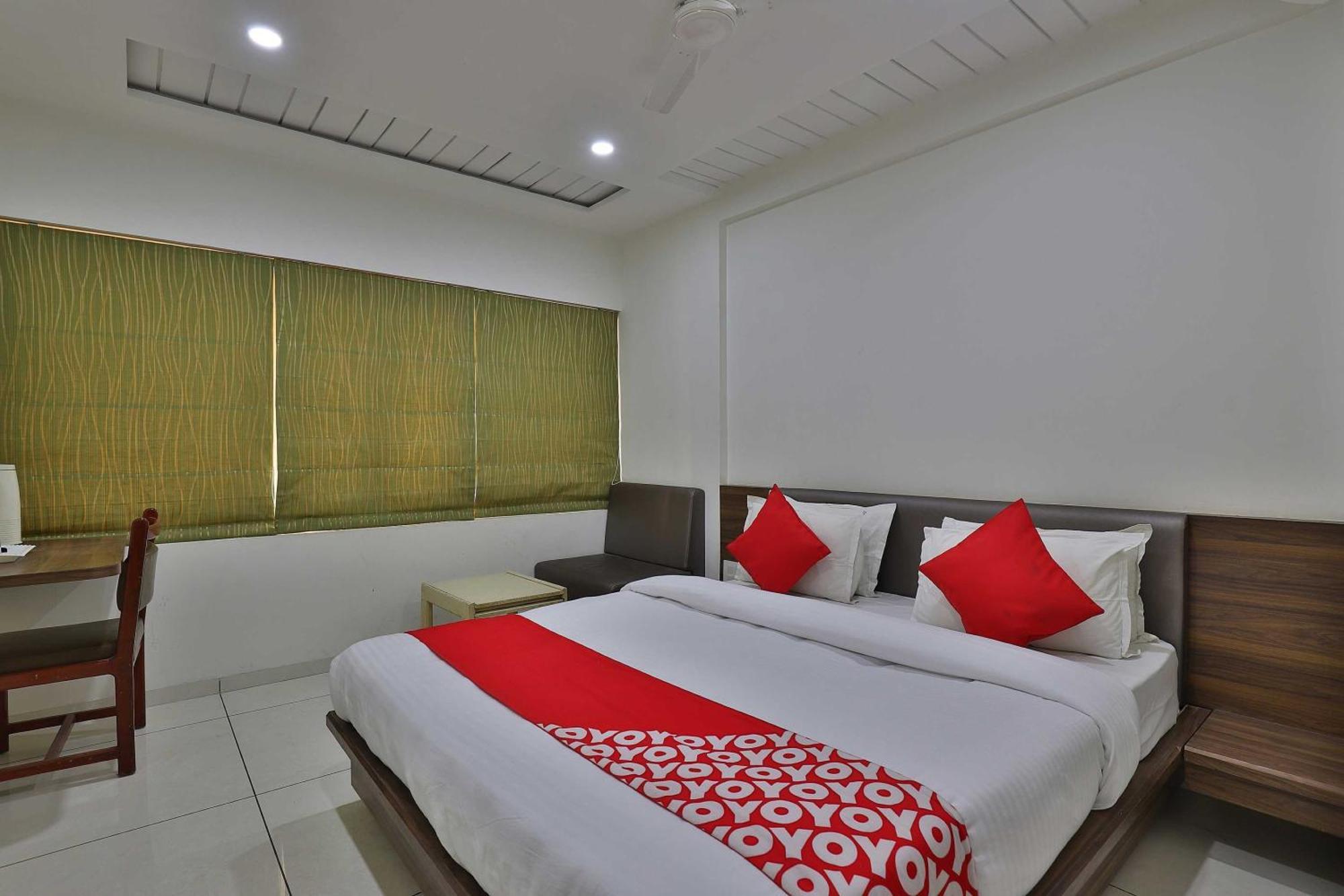 Hotel Panchsheel Vadodara Exterior foto